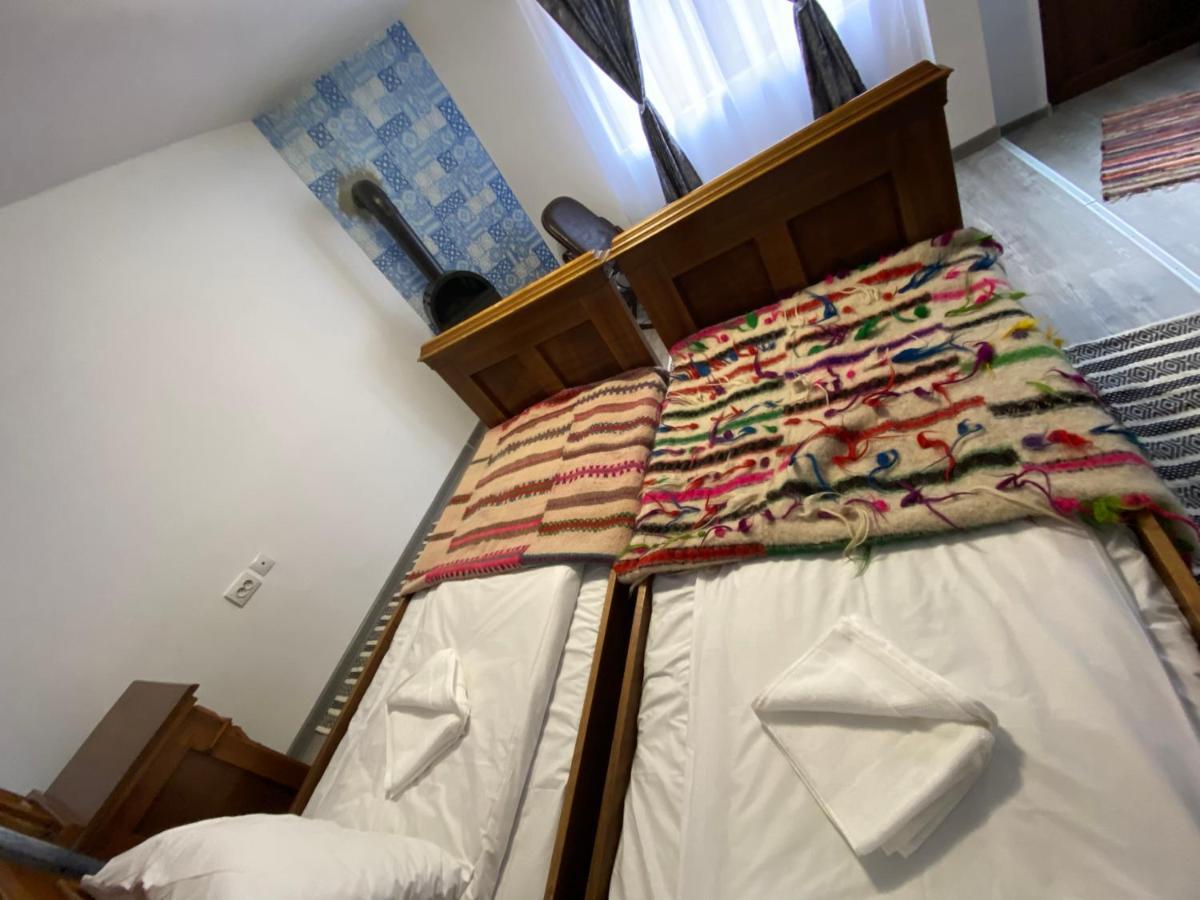 Bed & Breakfast Casuta Din Padure